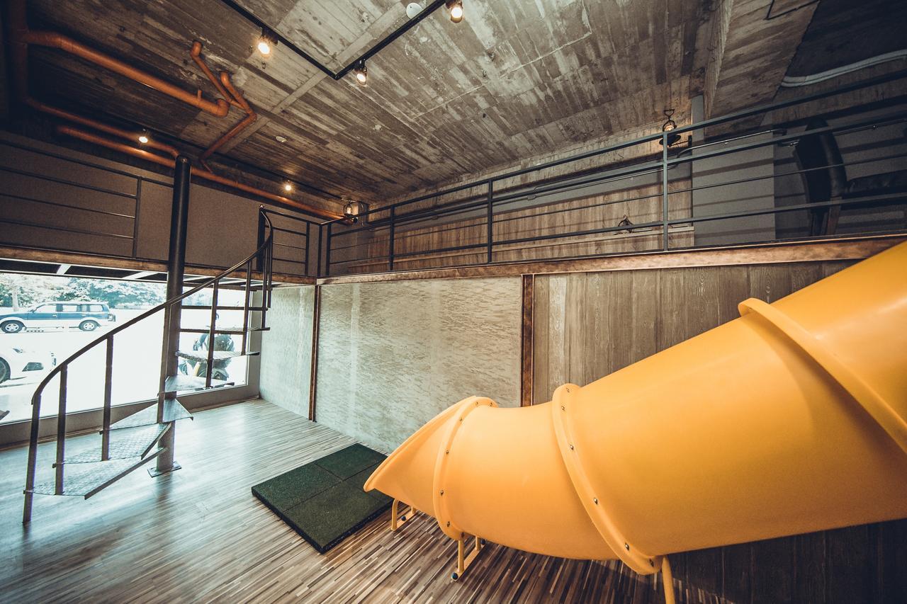 Pier 2 Appartamento Kaohsiung Esterno foto